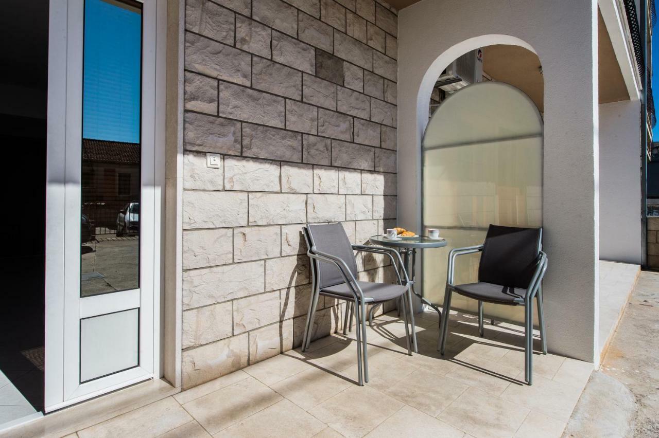 Apartmani Mila Podstrana Extérieur photo